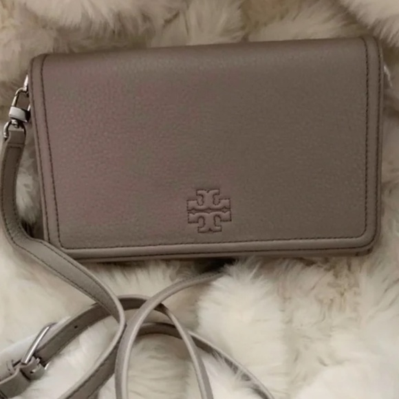 tory burch crossbody gray wallet 🌼 - Picture 3 of 7